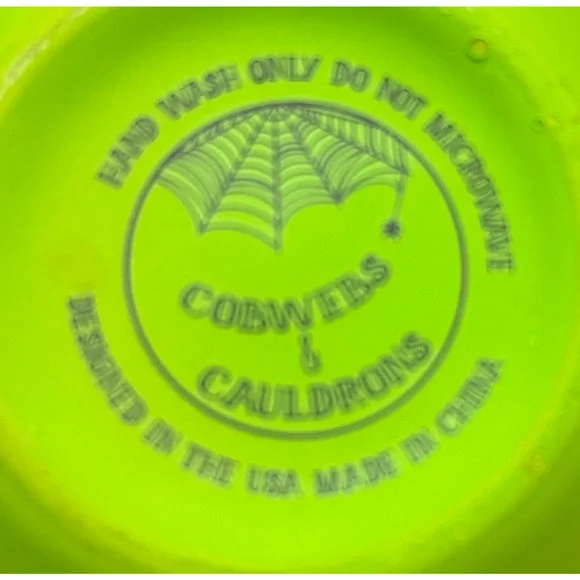 Cobwebs & Cauldrons Green Vampire Face Mug Halloween Cup Fangs Lips Ceramic 4.5” - Picture 11 of 11